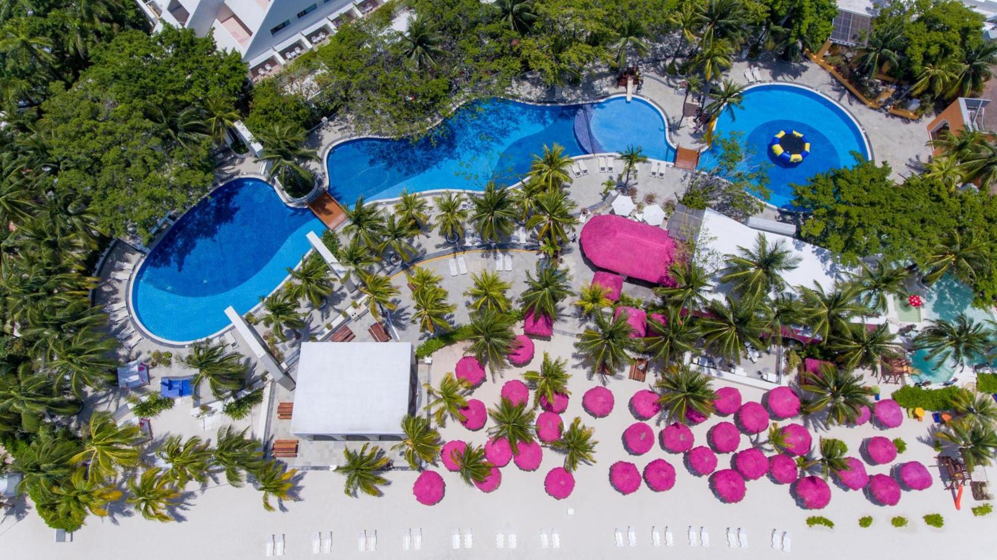 โอเอซิส ปาล์ม - ออล อินคลูซีฟ Hotel แคนคูน ภายนอก รูปภาพ
